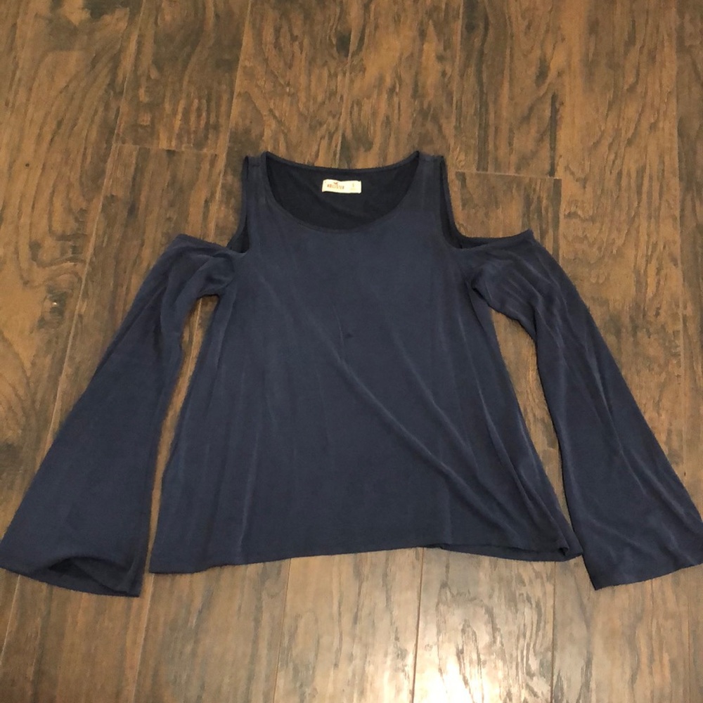 Hollister cold shoulder top